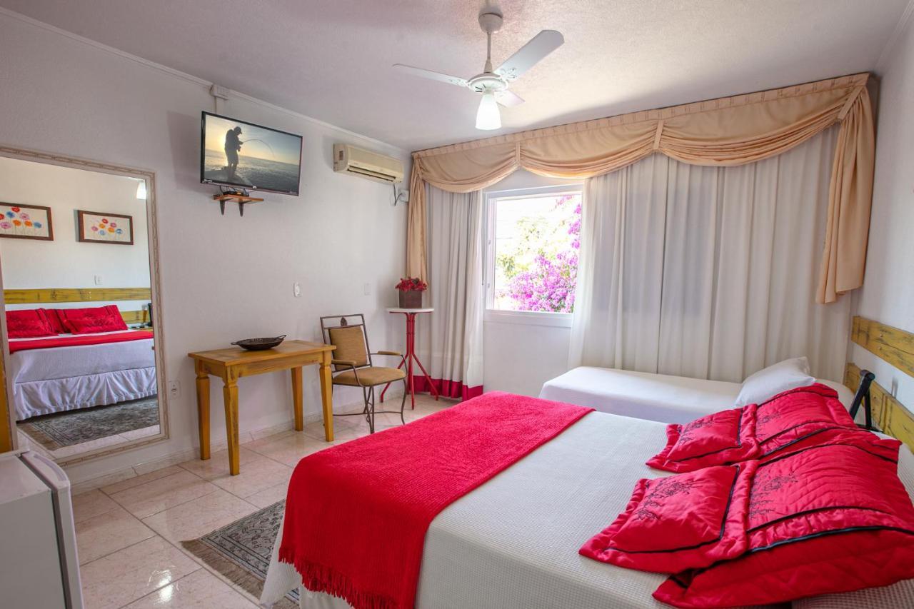Hotel Pousada Casa Tasca Бенту-Гонсалвис Экстерьер фото