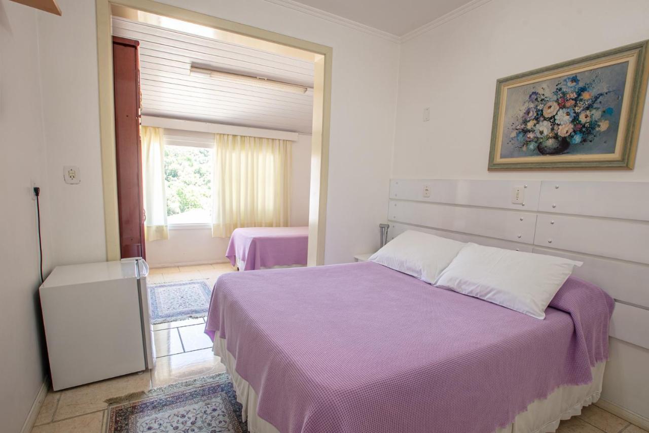 Hotel Pousada Casa Tasca Бенту-Гонсалвис Экстерьер фото