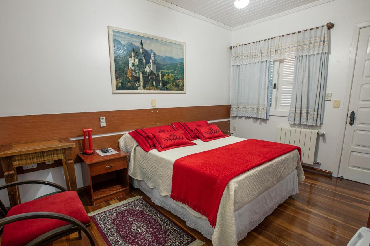 Hotel Pousada Casa Tasca Бенту-Гонсалвис Экстерьер фото